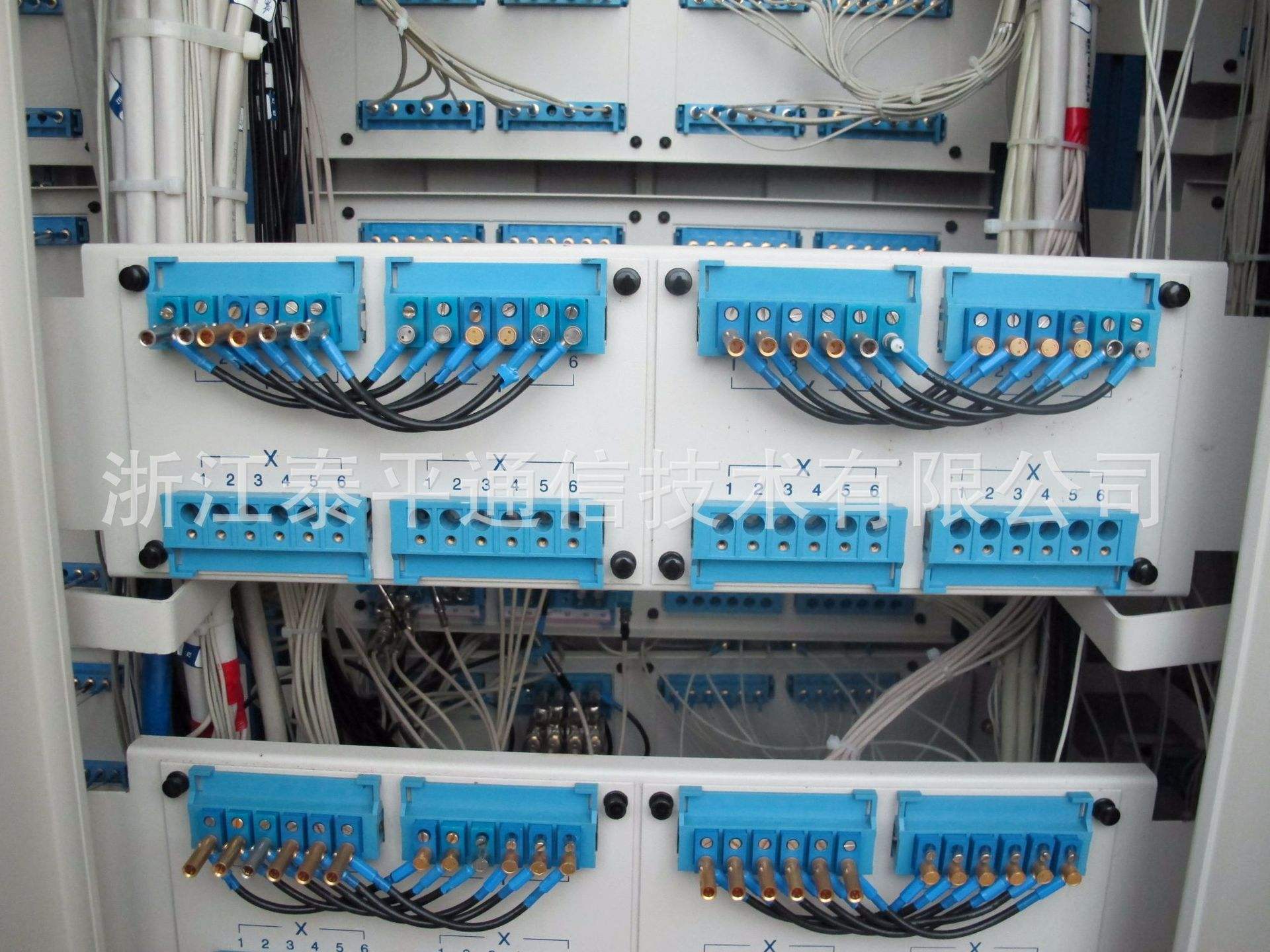 FS-1单元体(8系统DDF数字配线架)详解与应用指南